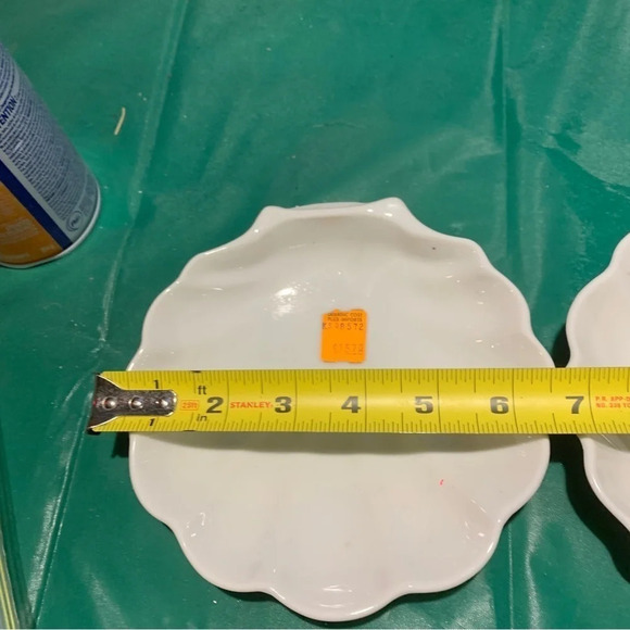 Two vintage seashell soap, dishes - Picture 2 of 9